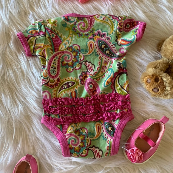 Vera Bradley Other - Vera Bradley Paisley Onesie 0-3M